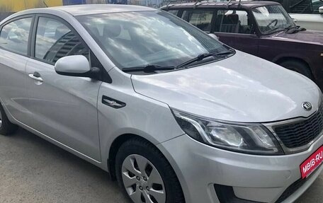 KIA Rio III рестайлинг, 2014 год, 895 000 рублей, 17 фотография