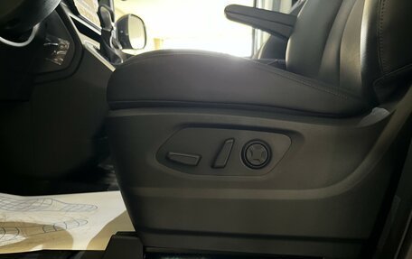 Hyundai Staria, 2022 год, 5 298 000 рублей, 2 фотография