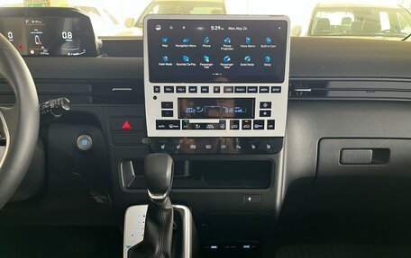 Hyundai Staria, 2022 год, 5 298 000 рублей, 15 фотография