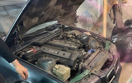 BMW 3 серия, 1994 год, 250 000 рублей, 9 фотография