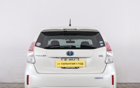 Toyota Prius Alpha I (ZVW40/41), 2016 год, 1 629 000 рублей, 6 фотография