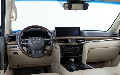 Lexus LX III, 2016 год, 6 505 981 рублей, 6 фотография