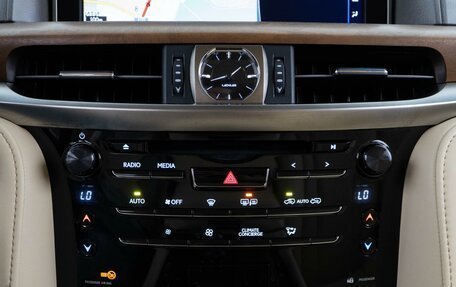 Lexus LX III, 2016 год, 6 505 981 рублей, 22 фотография