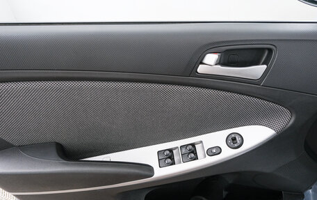 Hyundai Solaris II рестайлинг, 2013 год, 849 000 рублей, 19 фотография