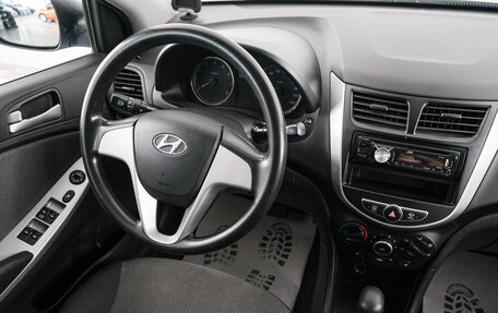 Hyundai Solaris II рестайлинг, 2013 год, 849 000 рублей, 10 фотография