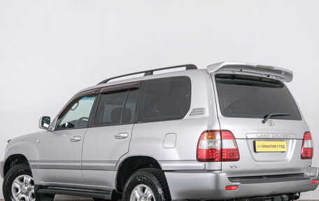 Toyota Land Cruiser 100 рестайлинг 2, 2007 год, 2 199 000 рублей, 4 фотография
