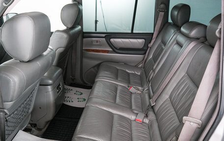 Toyota Land Cruiser 100 рестайлинг 2, 2007 год, 2 199 000 рублей, 21 фотография