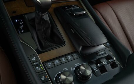 Lexus LX III, 2017 год, 8 925 700 рублей, 21 фотография
