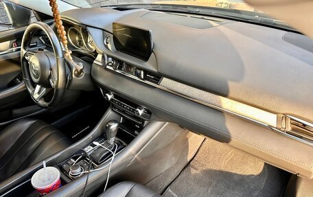 Mazda 6, 2018 год, 2 060 000 рублей, 5 фотография