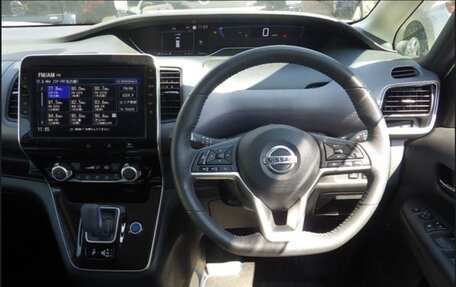 Nissan Serena IV, 2019 год, 2 350 000 рублей, 13 фотография