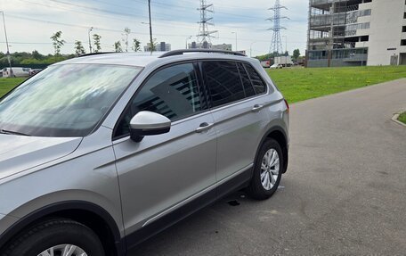 Volkswagen Tiguan II, 2021 год, 3 300 000 рублей, 3 фотография