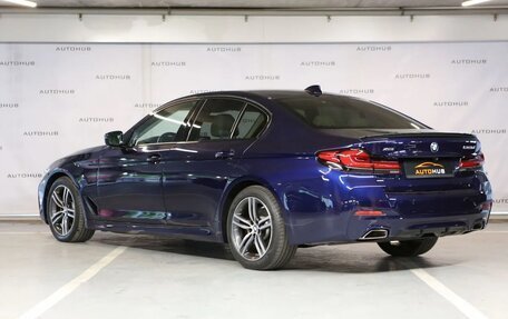 BMW 5 серия, 2021 год, 5 500 000 рублей, 5 фотография