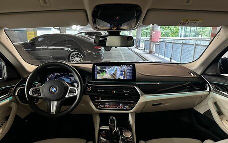 BMW 5 серия, 2021 год, 5 500 000 рублей, 16 фотография