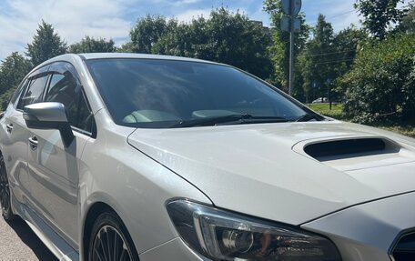 Subaru Levorg I, 2018 год, 2 350 000 рублей, 12 фотография