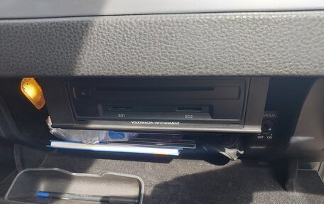 Volkswagen Touareg III, 2011 год, 2 200 000 рублей, 7 фотография
