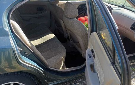 Hyundai Elantra III, 2001 год, 395 000 рублей, 4 фотография
