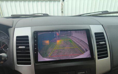 Mitsubishi Outlander III рестайлинг 3, 2011 год, 1 500 000 рублей, 9 фотография