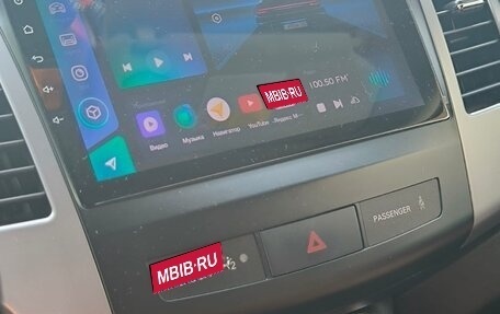 Mitsubishi Outlander III рестайлинг 3, 2011 год, 1 500 000 рублей, 7 фотография