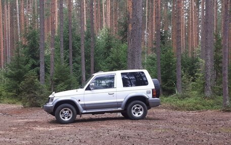 Mitsubishi Pajero III рестайлинг, 1991 год, 250 000 рублей, 4 фотография