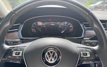 Volkswagen Passat B8 рестайлинг, 2018 год, 2 600 000 рублей, 13 фотография