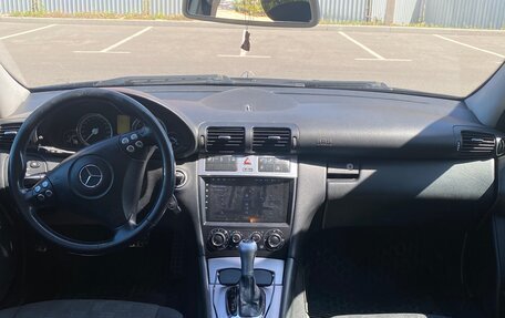 Mercedes-Benz C-Класс, 2005 год, 799 000 рублей, 10 фотография