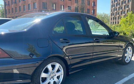 Mercedes-Benz C-Класс, 2005 год, 799 000 рублей, 22 фотография