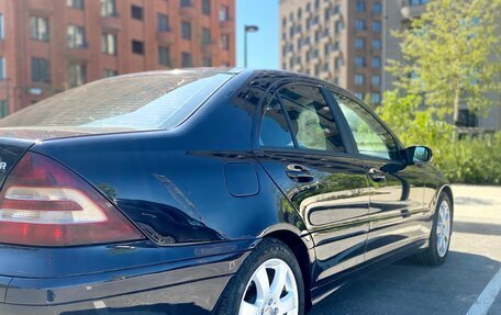 Mercedes-Benz C-Класс, 2005 год, 799 000 рублей, 24 фотография