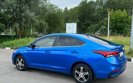 Hyundai Solaris II рестайлинг, 2017 год, 1 290 000 рублей, 8 фотография