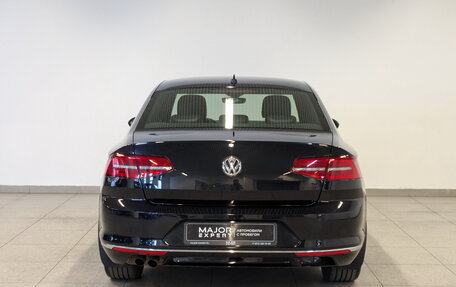 Volkswagen Passat B8 рестайлинг, 2019 год, 2 900 000 рублей, 6 фотография