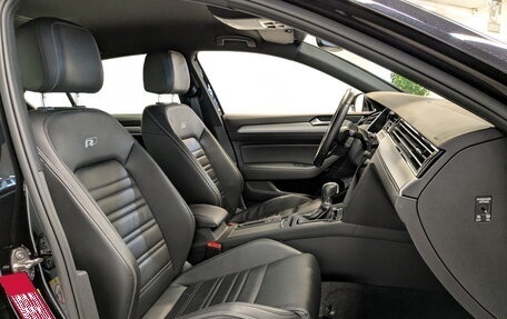 Volkswagen Passat B8 рестайлинг, 2019 год, 2 900 000 рублей, 24 фотография
