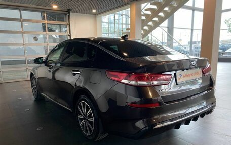 KIA Optima IV, 2018 год, 2 250 000 рублей, 5 фотография