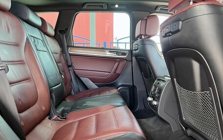 Volkswagen Touareg III, 2015 год, 2 399 000 рублей, 13 фотография