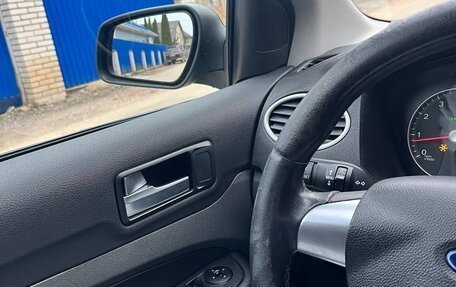 Ford Focus II рестайлинг, 2005 год, 700 000 рублей, 10 фотография