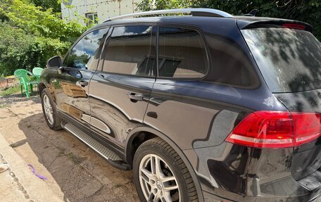 Volkswagen Touareg III, 2011 год, 2 250 000 рублей, 3 фотография