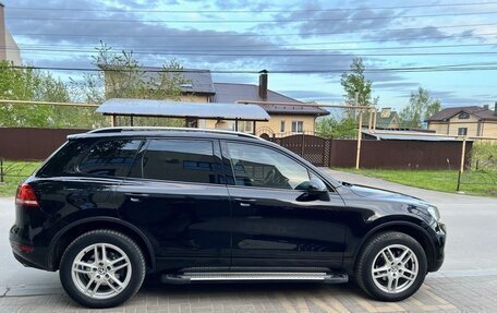 Volkswagen Touareg III, 2011 год, 2 250 000 рублей, 4 фотография
