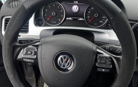 Volkswagen Touareg III, 2011 год, 2 250 000 рублей, 7 фотография