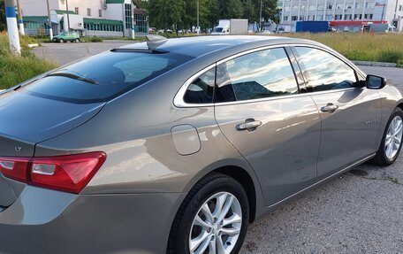 Chevrolet Malibu IX, 2016 год, 1 350 000 рублей, 4 фотография