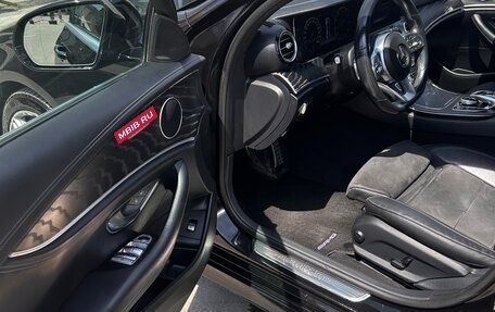 Mercedes-Benz E-Класс, 2020 год, 3 750 000 рублей, 6 фотография