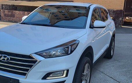 Hyundai Tucson III, 2019 год, 2 330 000 рублей, 6 фотография
