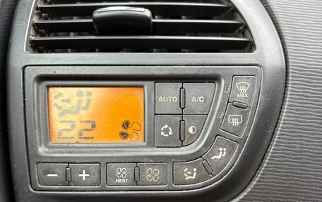 Citroen C4 Picasso II рестайлинг, 2007 год, 480 000 рублей, 12 фотография