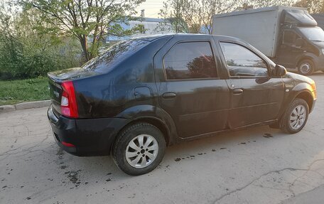 Renault Logan I, 2010 год, 145 000 рублей, 3 фотография