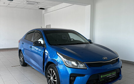 KIA Rio IV, 2017 год, 950 000 рублей, 3 фотография