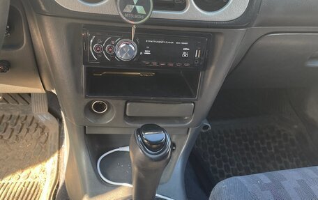 Mitsubishi Lancer VII, 1997 год, 155 000 рублей, 5 фотография