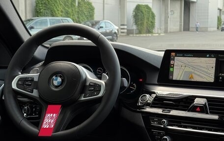BMW 5 серия, 2018 год, 3 650 000 рублей, 14 фотография