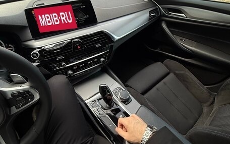 BMW 5 серия, 2018 год, 3 650 000 рублей, 22 фотография