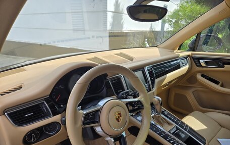 Porsche Macan I рестайлинг, 2015 год, 2 250 000 рублей, 10 фотография