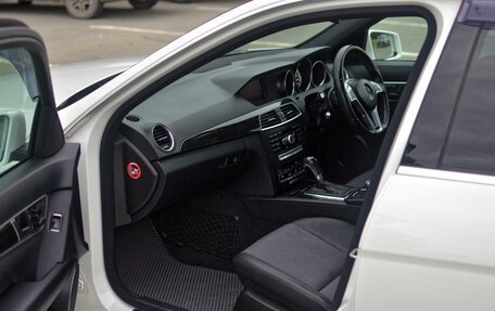Mercedes-Benz C-Класс, 2013 год, 1 400 000 рублей, 18 фотография