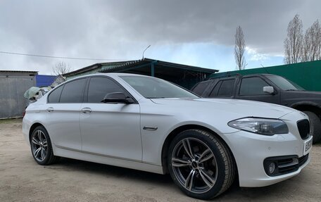 BMW 5 серия, 2016 год, 2 500 000 рублей, 2 фотография