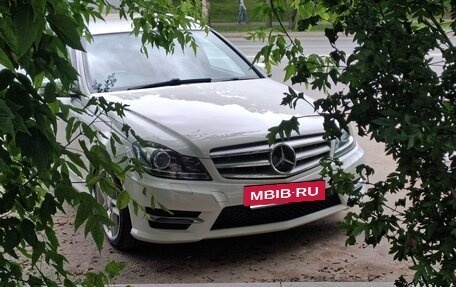 Mercedes-Benz C-Класс, 2013 год, 1 400 000 рублей, 28 фотография
