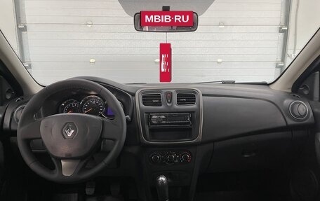 Renault Logan II, 2015 год, 649 000 рублей, 10 фотография